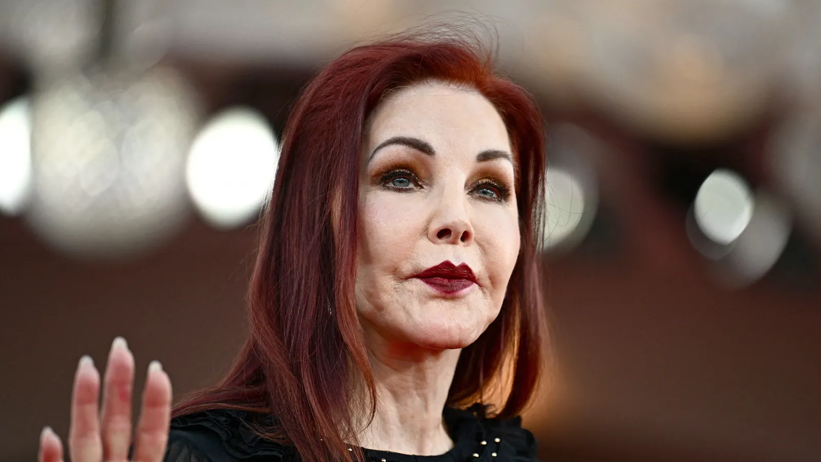 Priscilla Presley